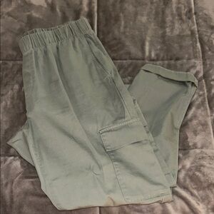 GAP Women's Casual cargo style Pants